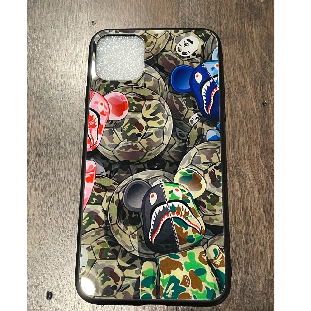Bearbrick bape art iphone11 pro case